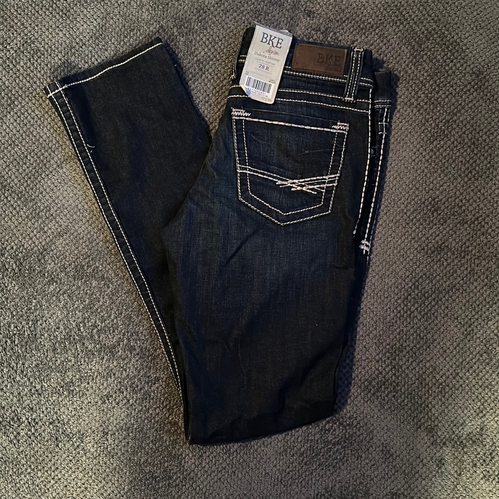 Buckle Dakota Jeans